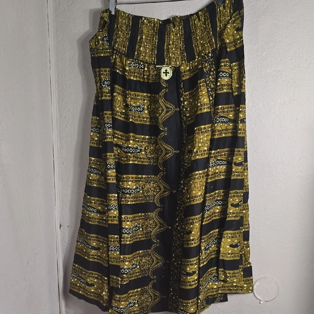 Krishna Black and Yellow Maxi Skirt - Picture 2 of 5